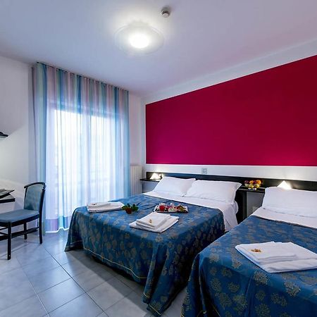 Hotel Del Cavaliere Monteprandone Luaran gambar