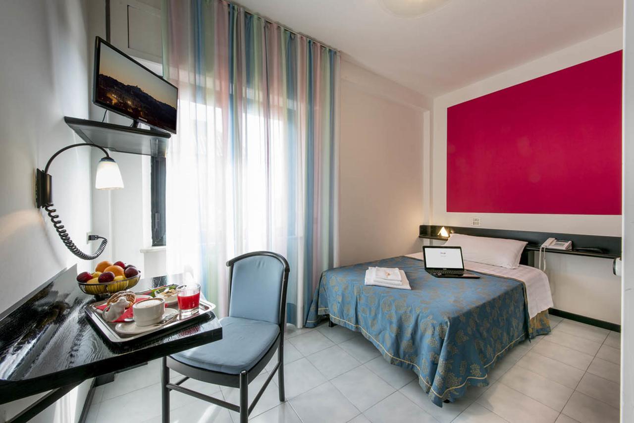 Hotel Del Cavaliere Monteprandone Luaran gambar